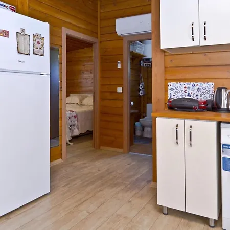 Refreshing Tiny House With Shared Pool And Balcony In Bodrum * Bitez